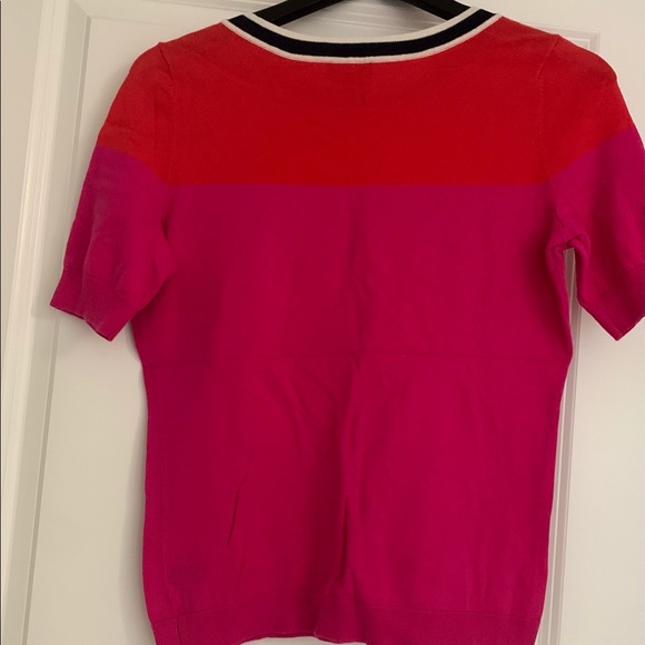 DONATED*** Cute Colorblock Top - Picture 2 of 8